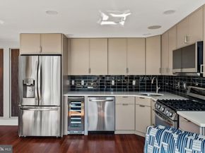 2200 Arch Street 1205, Philadelphia PA 19103