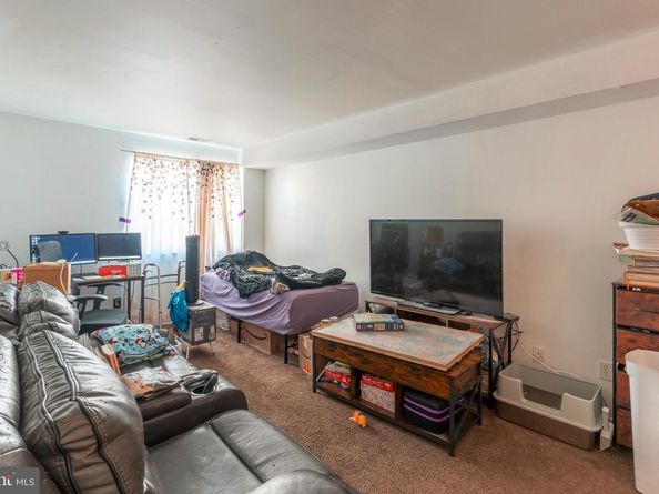 2547 Shelmire Avenue, Philadelphia PA 19152