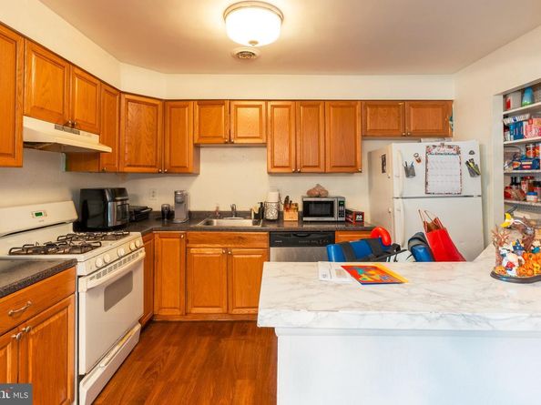 2547 Shelmire Avenue, Philadelphia PA 19152