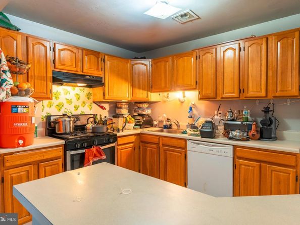2547 Shelmire Avenue, Philadelphia PA 19152
