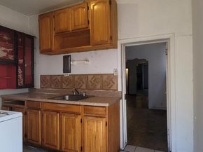 526 Moore Street, Philadelphia PA 19148