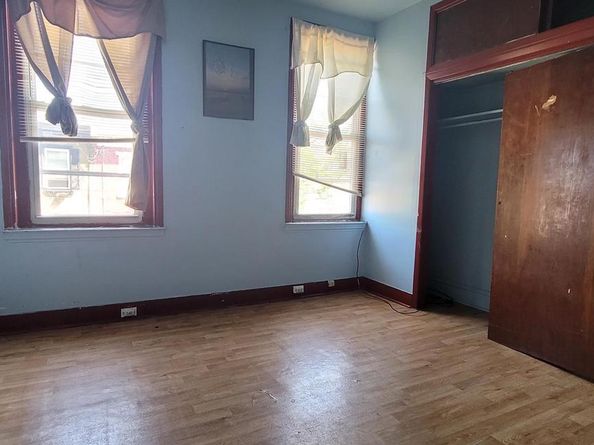 526 Moore Street, Philadelphia PA 19148