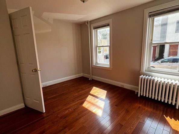 421 E Mechanic Street, Philadelphia PA 19144