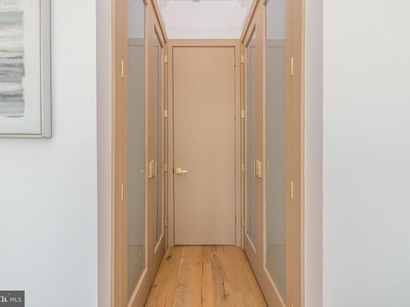 217 Tasker Street, Philadelphia PA 19148