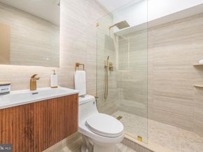 217 Tasker Street, Philadelphia PA 19148