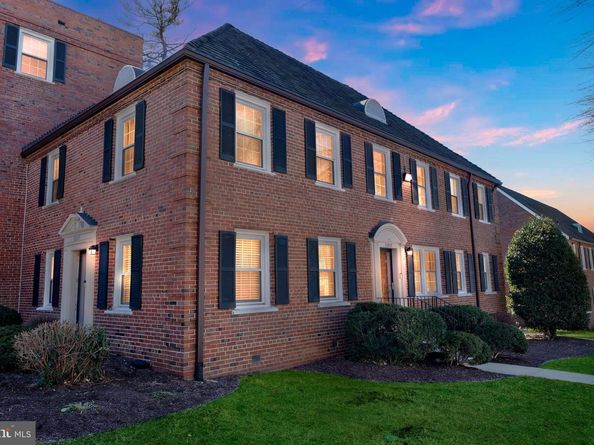 3805 V Street SE, Washington DC 20020