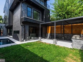 4513 Baker Street, Philadelphia PA 19127