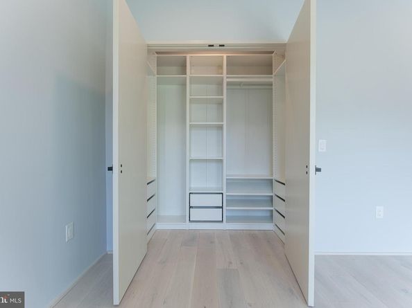 4513 Baker Street, Philadelphia PA 19127