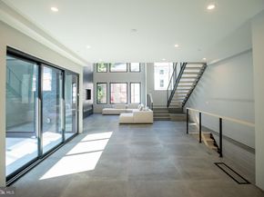 4513 Baker Street, Philadelphia PA 19127