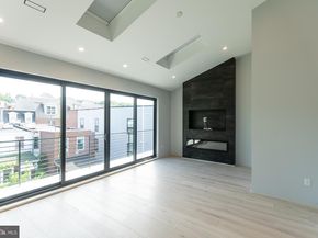 4513 Baker Street, Philadelphia PA 19127