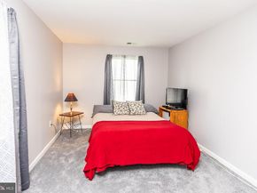 1829 N Dinwiddie Street, Arlington VA 22207