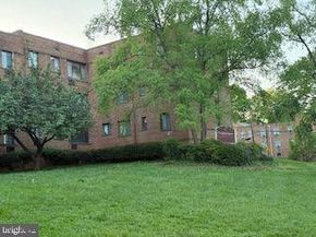4715 1st Street SW 302, Washington DC 20032