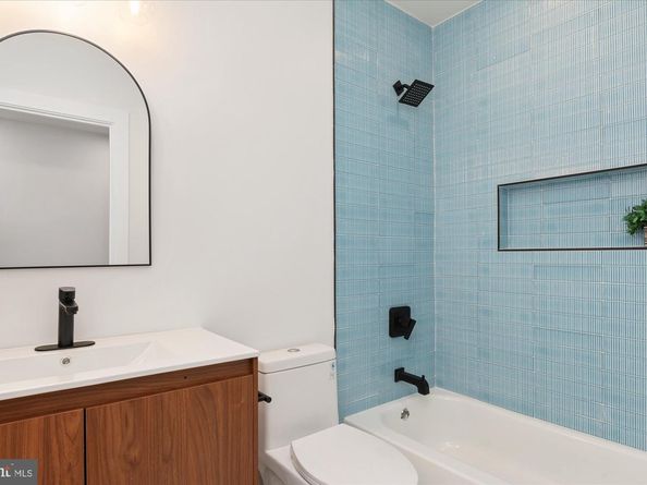 318 Webster Street NW 3, Washington DC 20011