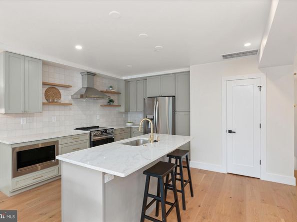 318 Webster Street NW 3, Washington DC 20011