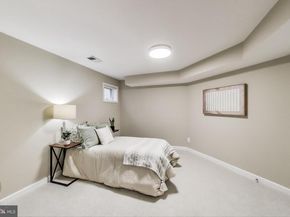 2177 S Glebe Road, Arlington VA 22204