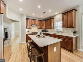 2177 S Glebe Road, Arlington VA 22204