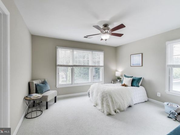 2177 S Glebe Road, Arlington VA 22204
