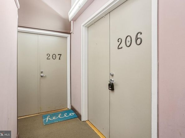 309 Arch Street 206, Philadelphia PA 19106