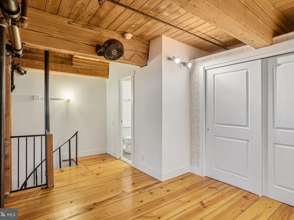 309 Arch Street 206, Philadelphia PA 19106