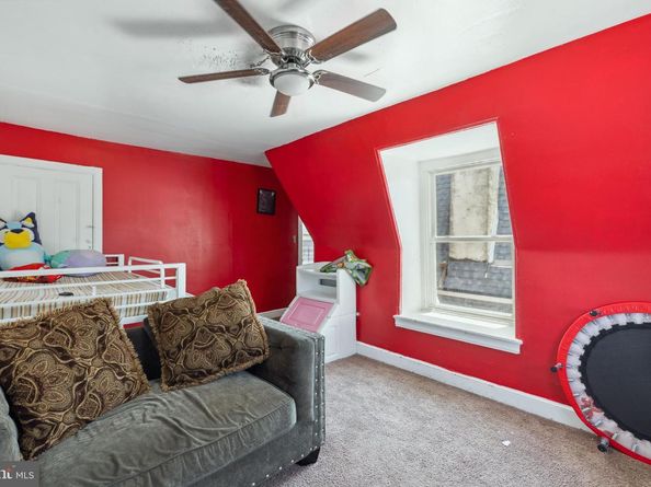 5509 Chew Avenue, Philadelphia PA 19138