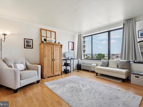 2001 Hamilton Street 1205, Philadelphia PA 19130