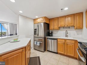 2001 Hamilton Street 1205, Philadelphia PA 19130