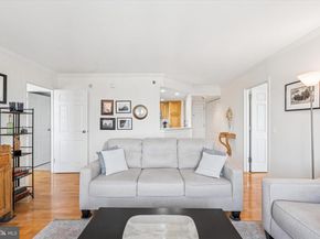 2001 Hamilton Street 1205, Philadelphia PA 19130