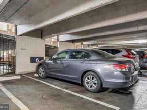 2001 Hamilton Street 1205, Philadelphia PA 19130