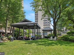 2001 Hamilton Street 1205, Philadelphia PA 19130