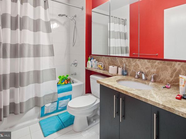 1425 Locust Street 5C, Philadelphia PA 19102