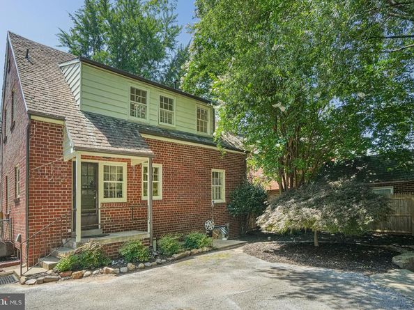 2833 Northampton Street NW, Washington DC 20015