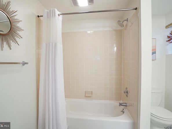 2833 Northampton Street NW, Washington DC 20015