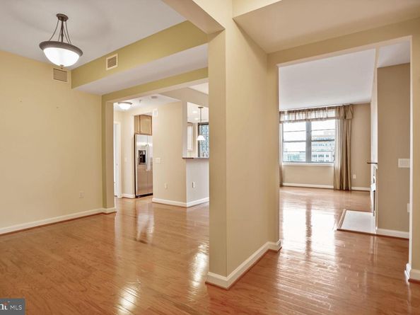 1830 Fountain Drive 1106, Reston VA 20190