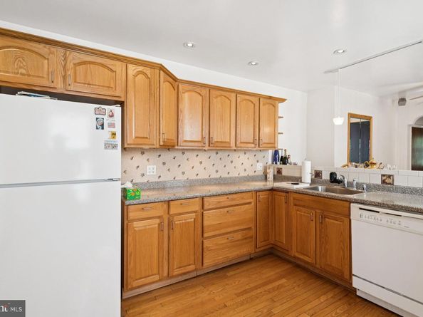 1220 Reed Street, Philadelphia PA 19147