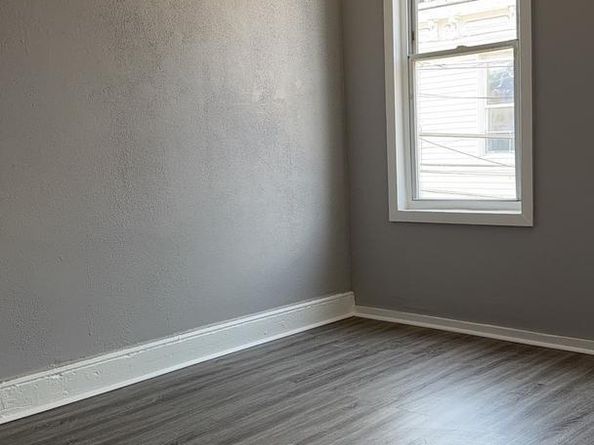 2863 N Leithgow Street, Philadelphia PA 19133