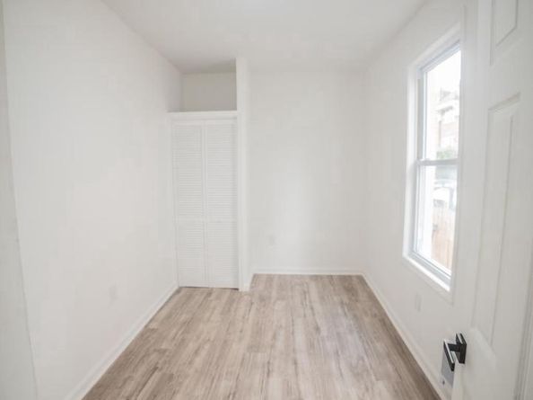 6515 N Park Avenue, Philadelphia PA 19126