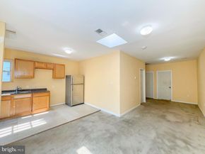 527 42nd Street NE, Washington DC 20019