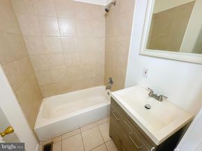 527 42nd Street NE, Washington DC 20019