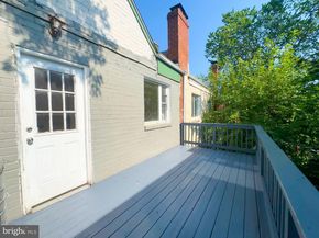 527 42nd Street NE, Washington DC 20019