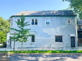 527 42nd Street NE, Washington DC 20019