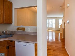5818 Cowling Court, Alexandria VA 22304