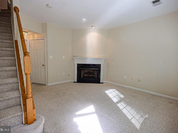 5818 Cowling Court, Alexandria VA 22304