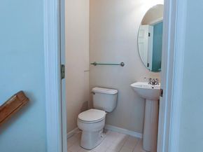 5818 Cowling Court, Alexandria VA 22304