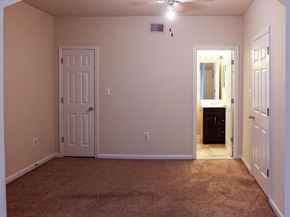5818 Cowling Court, Alexandria VA 22304