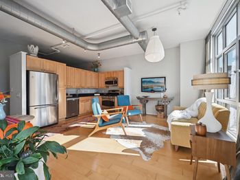 811 4TH Street NW