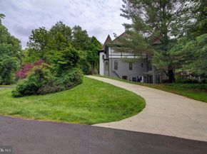 10124 Wendover Drive, Vienna VA 22181