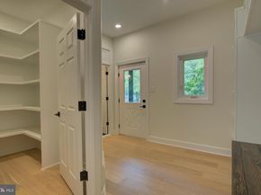 10124 Wendover Drive, Vienna VA 22181