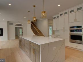10124 Wendover Drive, Vienna VA 22181