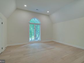10124 Wendover Drive, Vienna VA 22181