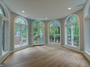 10124 Wendover Drive, Vienna VA 22181